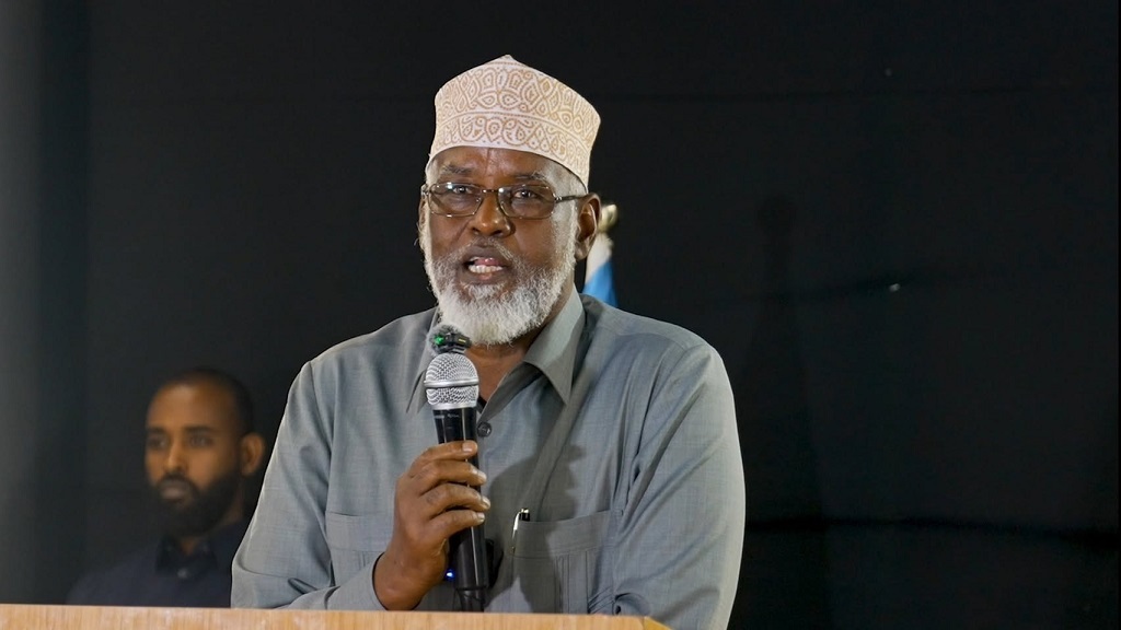 Axmed Madoobe oo ka hadlay kulankii caawa ee Muqdisho.jpg